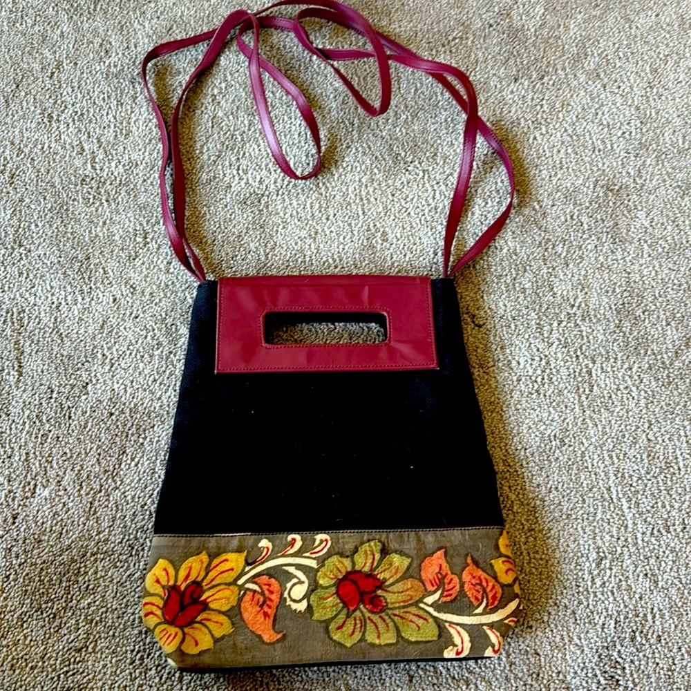 Handpainted canvas bag from Indian artisans. One of a kind.